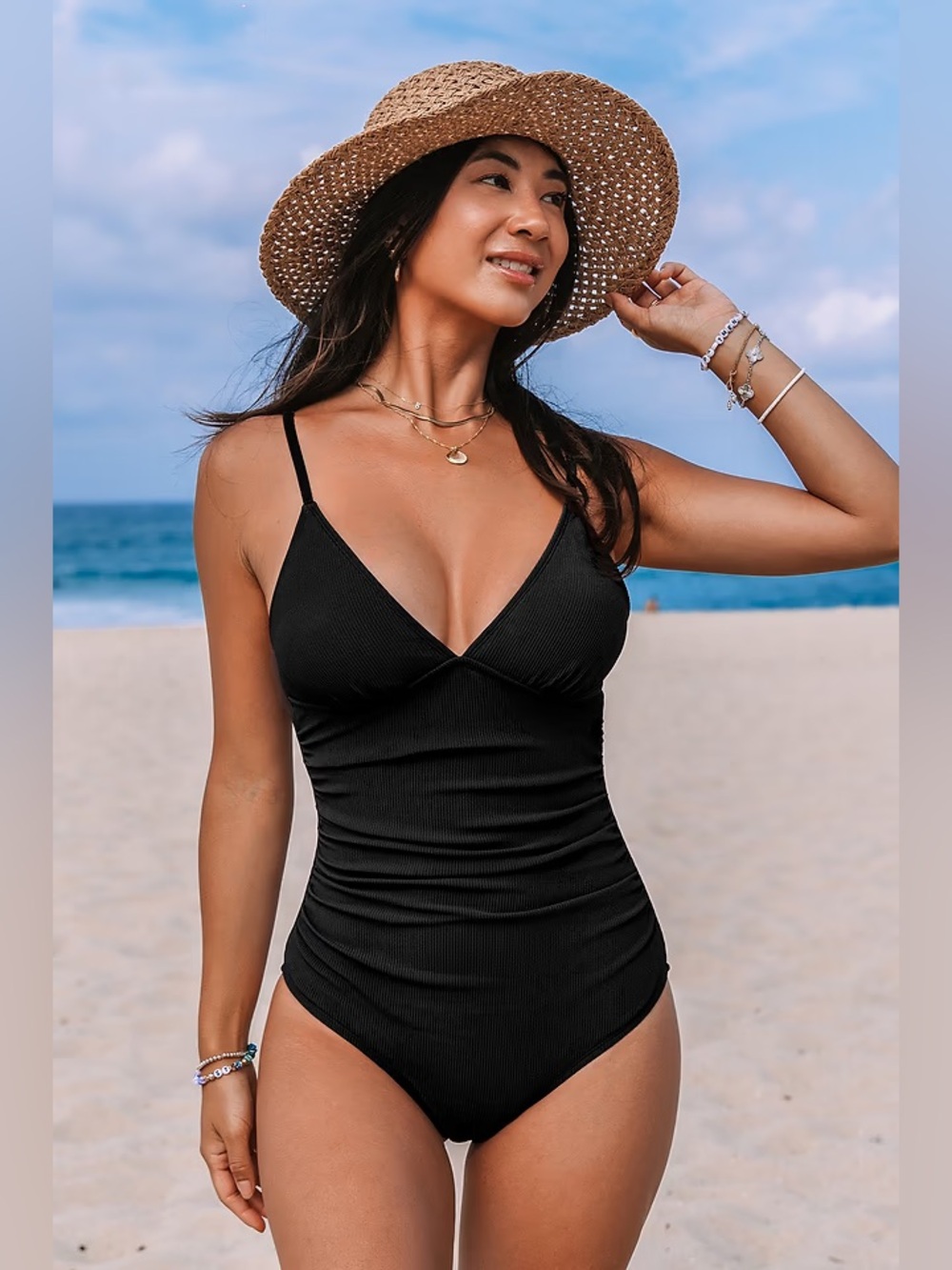 Cuoshe: One piece